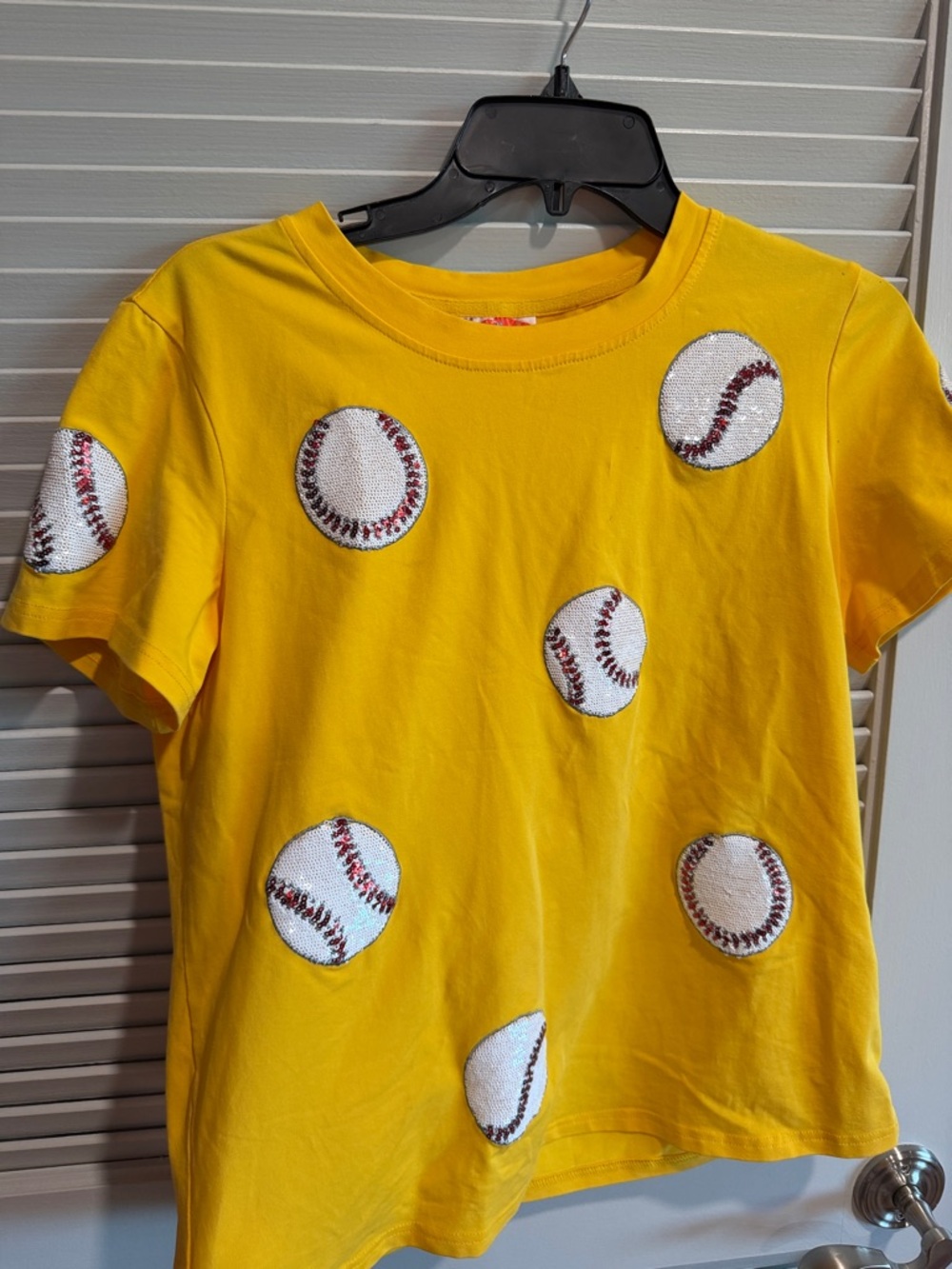 Women’s size medium yellow, with sparkly baseball tshirt! Sparkle city brand!!